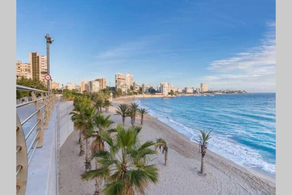 Playa Albufereta. Espectaculares Vistas Al Mar. Apartment Alicante Exterior photo